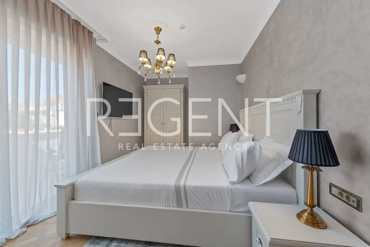 Šibenik, Vodice - luxusní vila s bazénem a panoramatickým výhledem 530m2