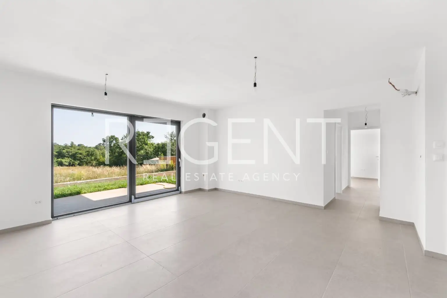 Istra, Vabriga - prostrani stan sa vrtom