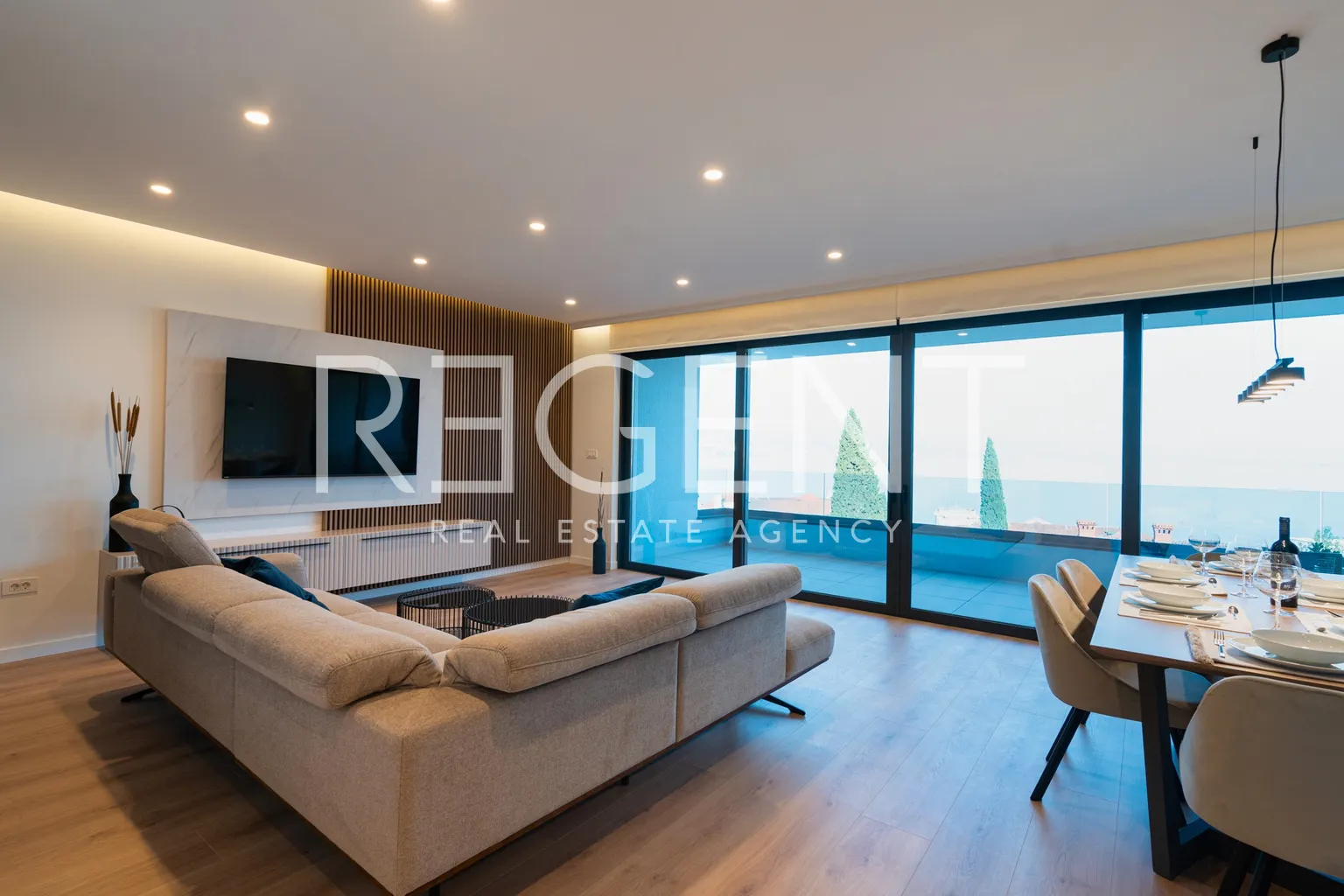 Opatija – Moderan trosoban stan s pogledom na more 134,8 m2