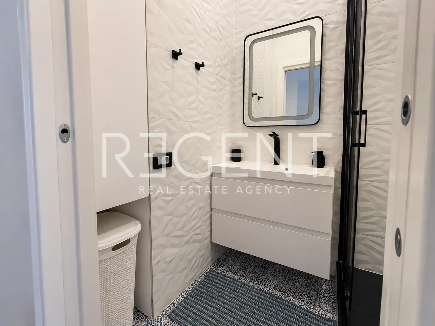 Záhreb, Dolné Mesto – byt na prenájom 88 m², 4-izbový, 1. poschodie, zrekonštruovaný