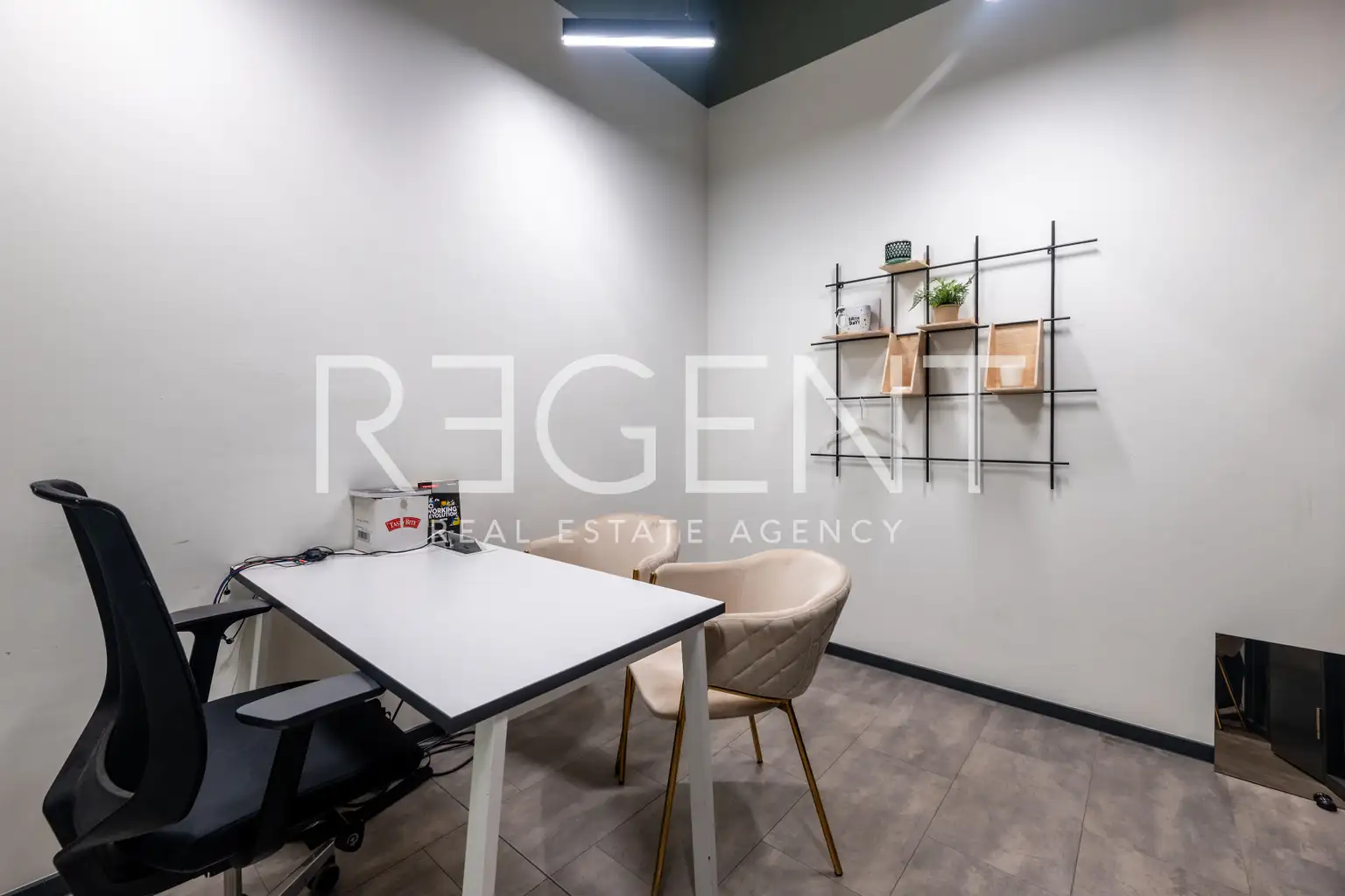 Záhřeb, Centrum - Prostorný obchodní prostor