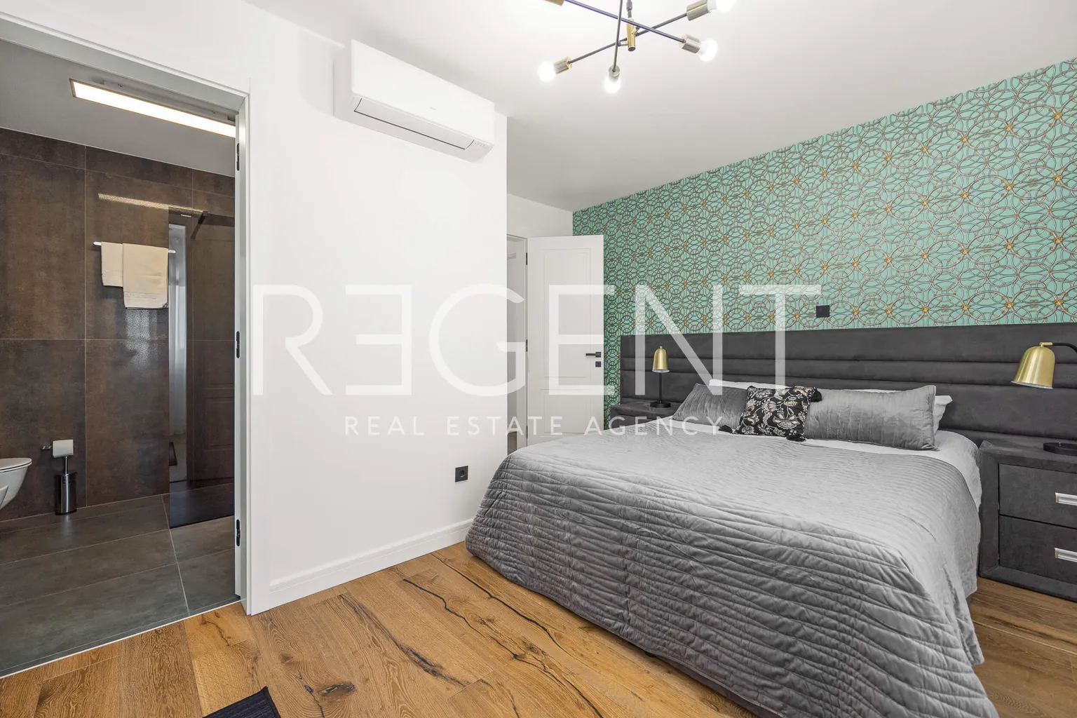 Istra, Krnica – Kuća s bazenom na parceli 780 m2