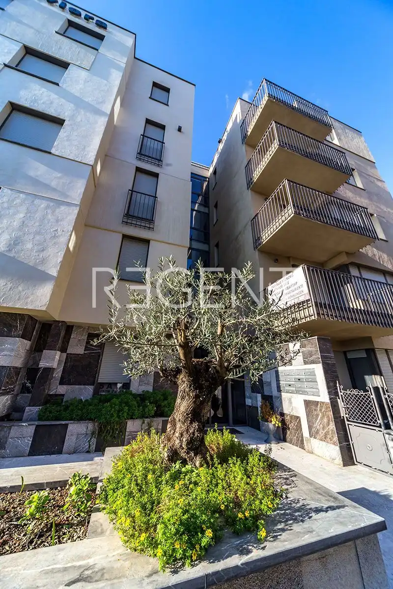 Kvarner, Opatija - Moderan penthouse s krovnom terasom, novogradnja 197 m2