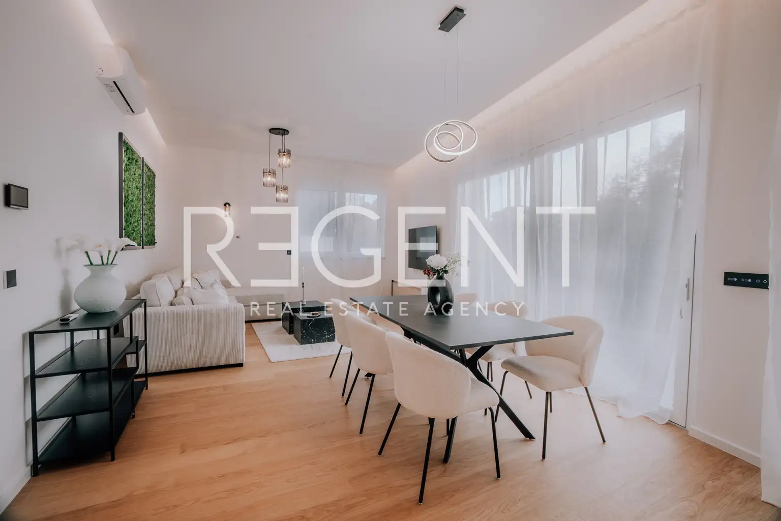 Záhřeb, Remete – Luxusní dvoupatrový byt k pronájmu