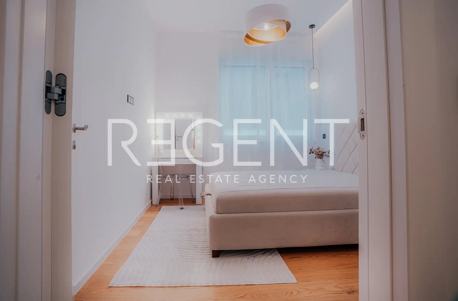 Záhřeb, Remete – Luxusní dvoupatrový byt k pronájmu