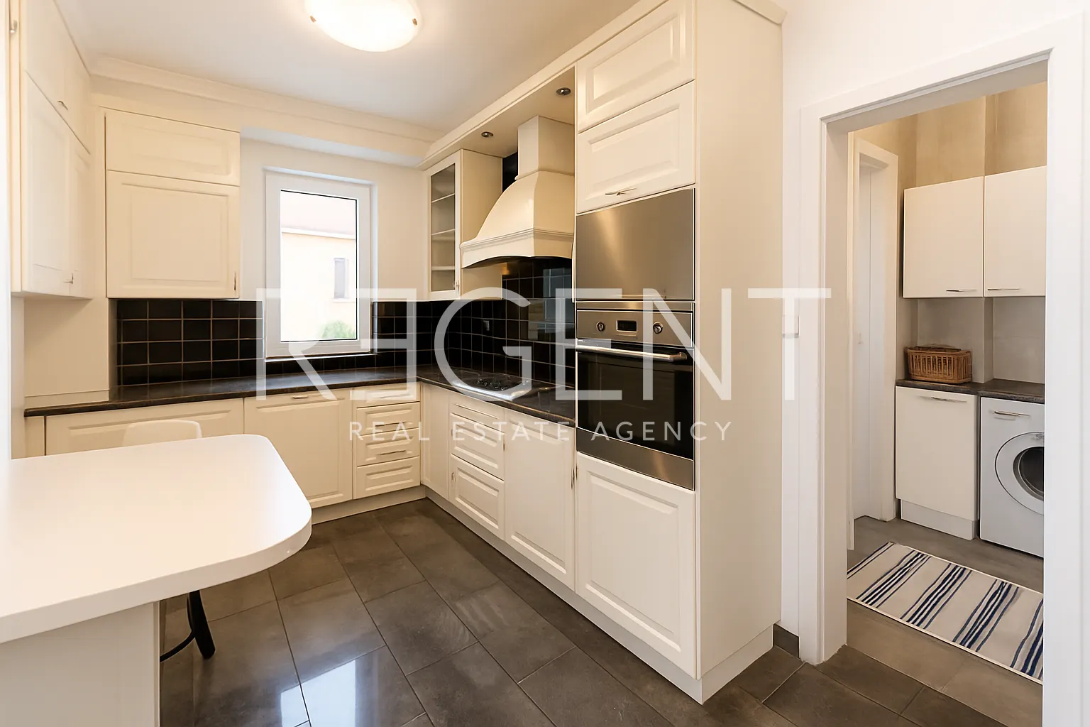 Záhreb, Trešnjevka - moderný trojpodlažný byt 186 m2