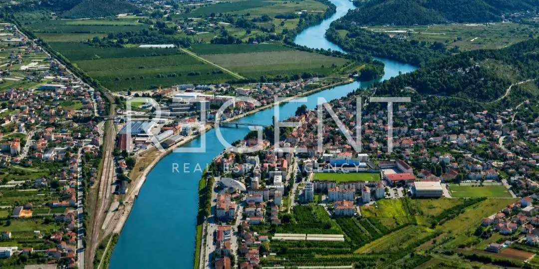 Metković - Building land in a quiet environment