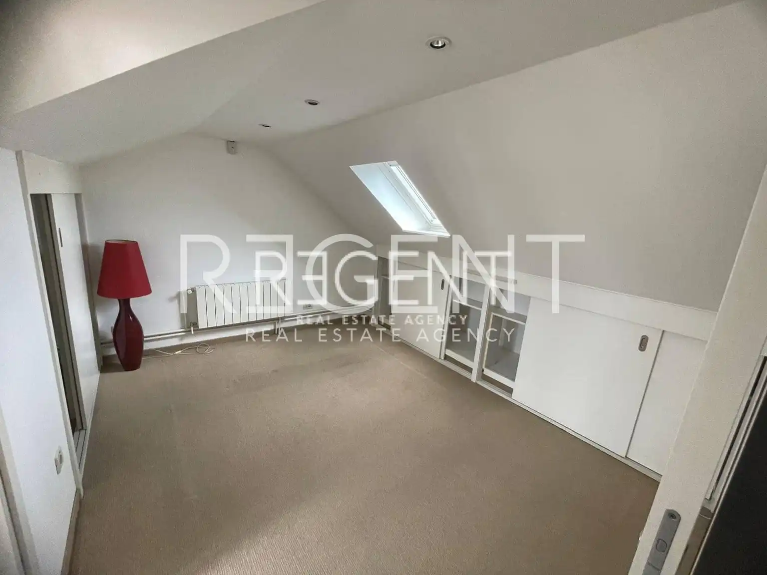 Zagreb, Kvaternikov Trg - Maisonette-Wohnung 150 m2 zu vermieten