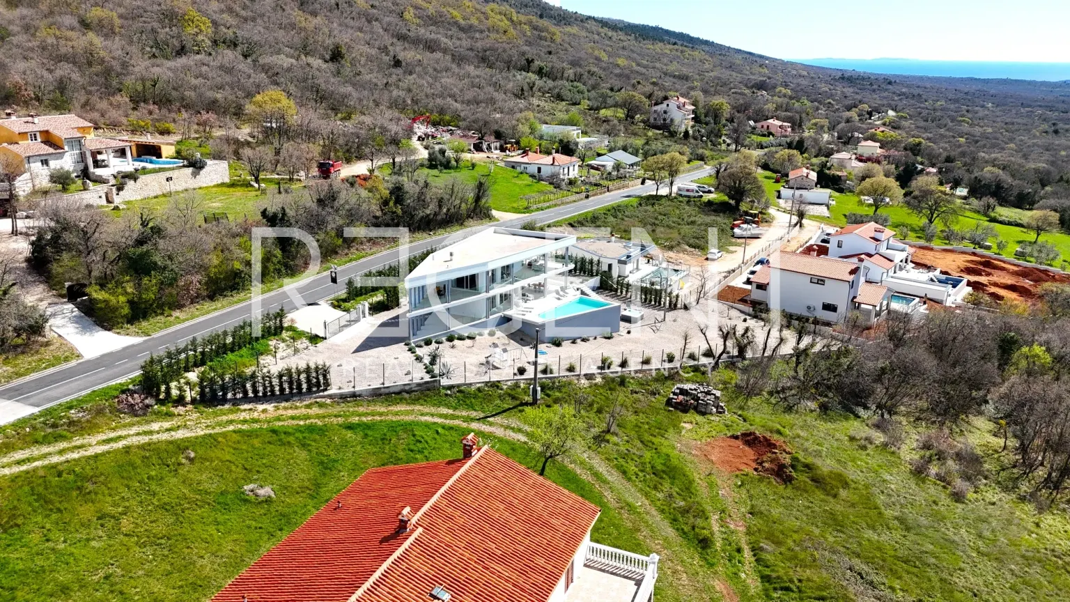 Istrie, Labin - Luxusní vila moderního designu s výhledem na moře 225 m2