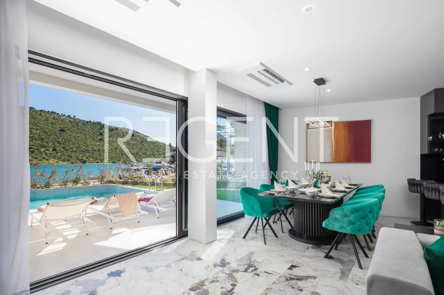 Rogoznica – Luxusní vila 200 m2 u moře