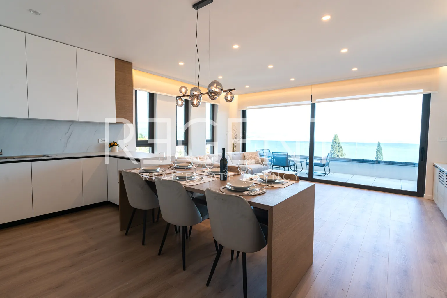 Opatija - Moderan trosoban stan s pogledom na more 133,26 m2