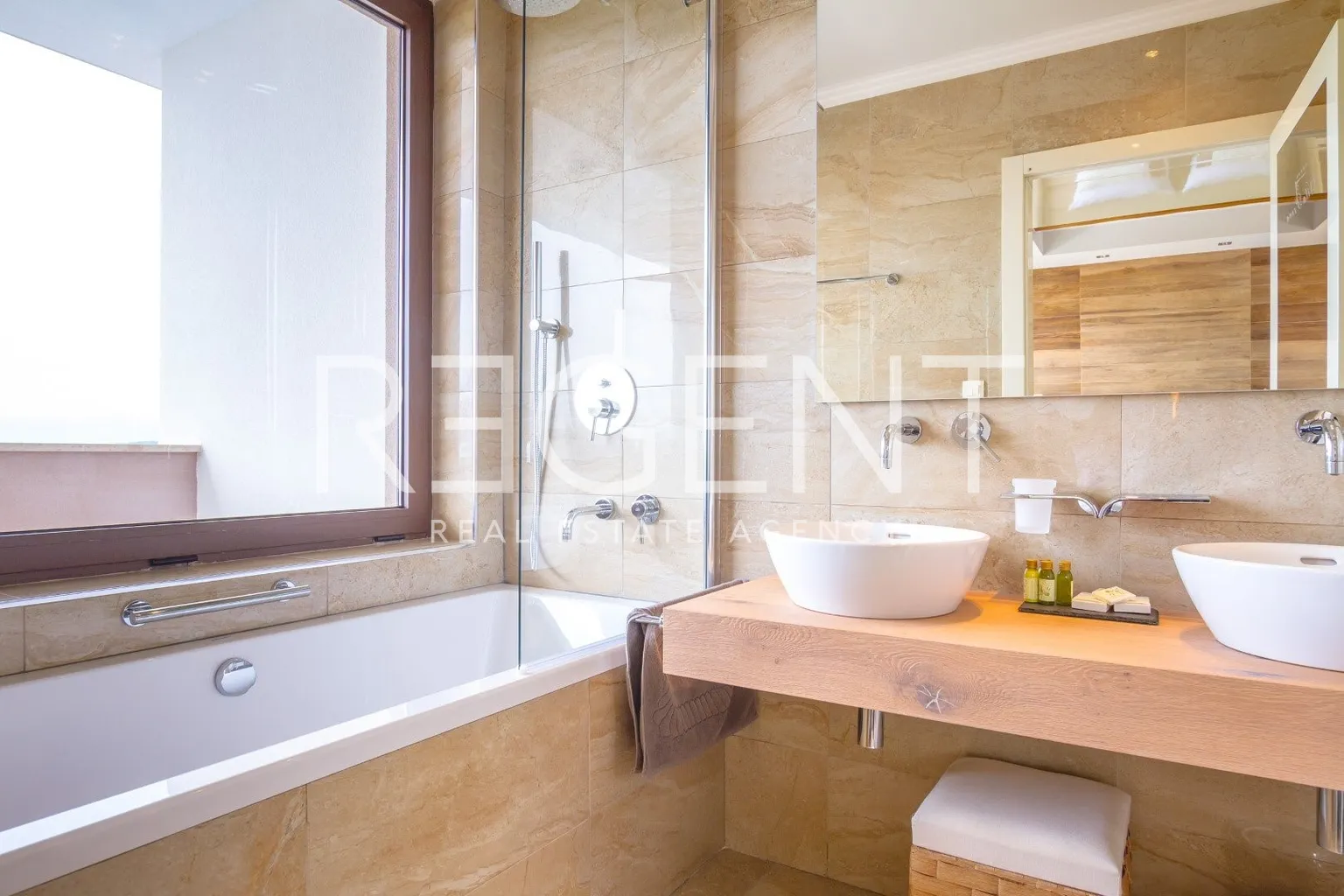 Krk - Luxusní vila k pronájmu 160 m2