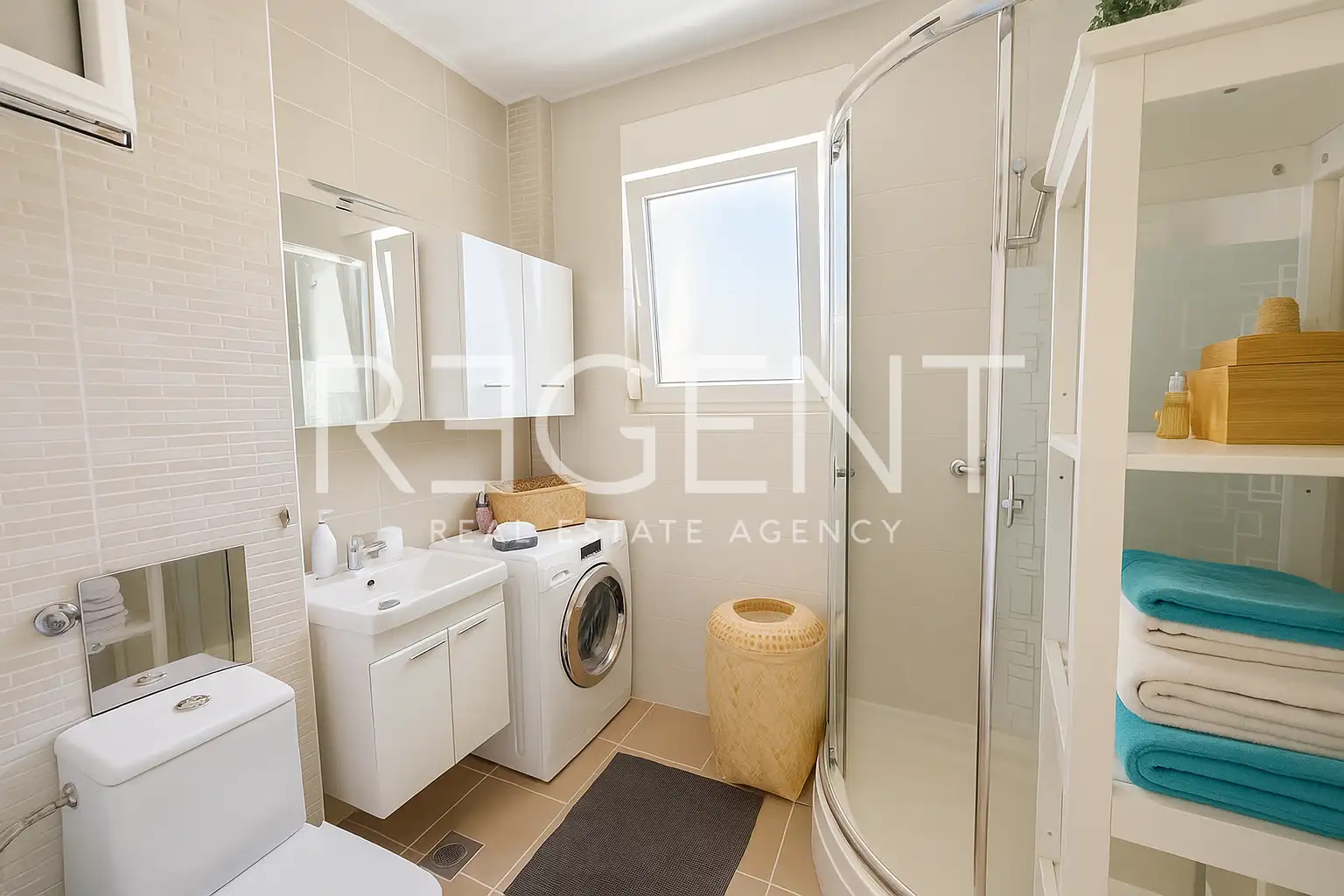 Zagabria, Mlinovi – appartamento trilocale con balcone al piano terra