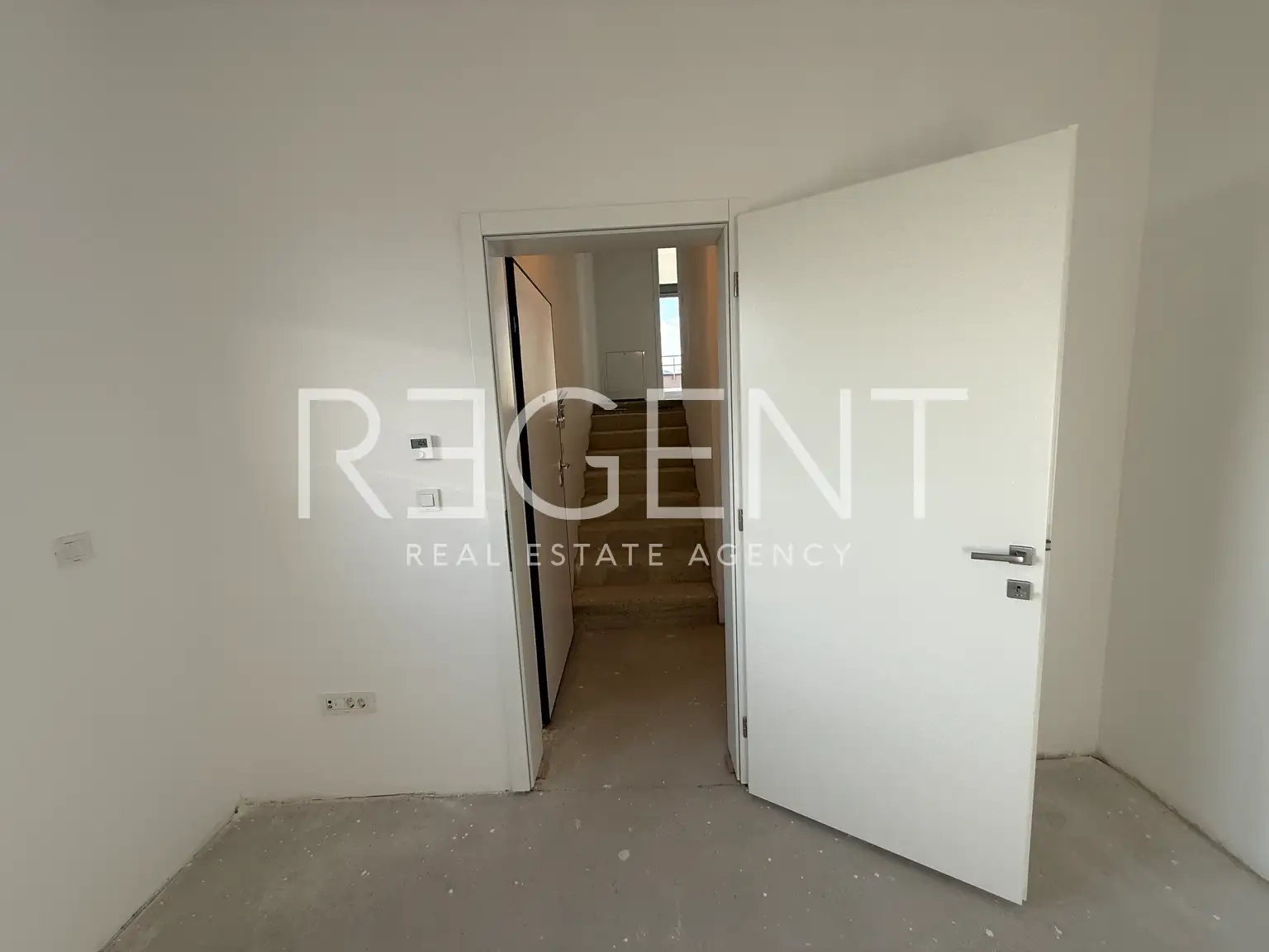 Záhreb, Laščina - penthouse v novostavbe s priestrannou terasou