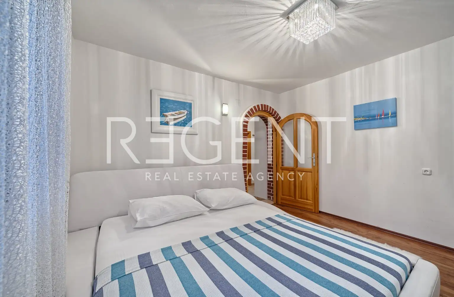 Rogoznica, Ražanj - Kamena villa s bazenom i pogledom na more