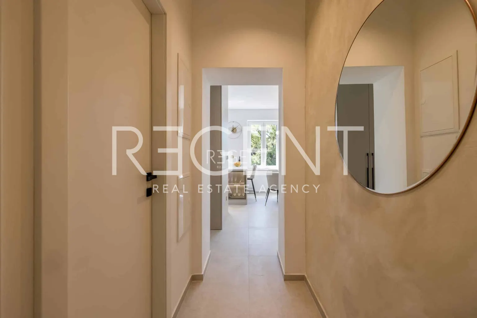 Split, Bačvice – luxusní dvoupokojový byt 64m2 pronájem