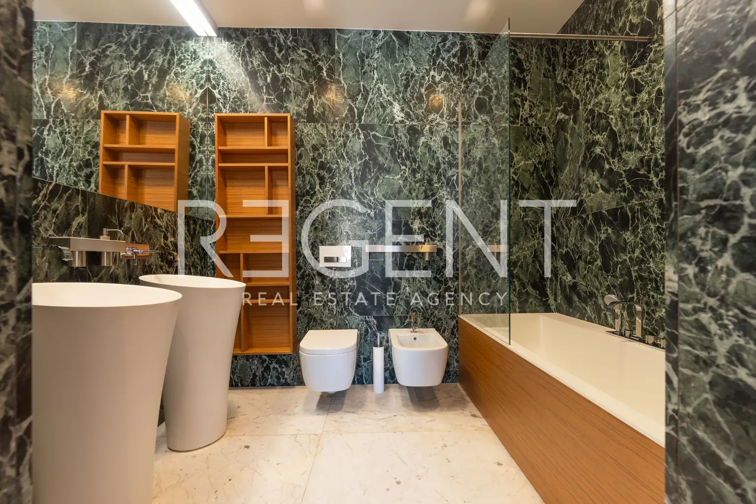 Záhřeb, Centrum - elegantní třípokojový byt v srdci Záhřebu
