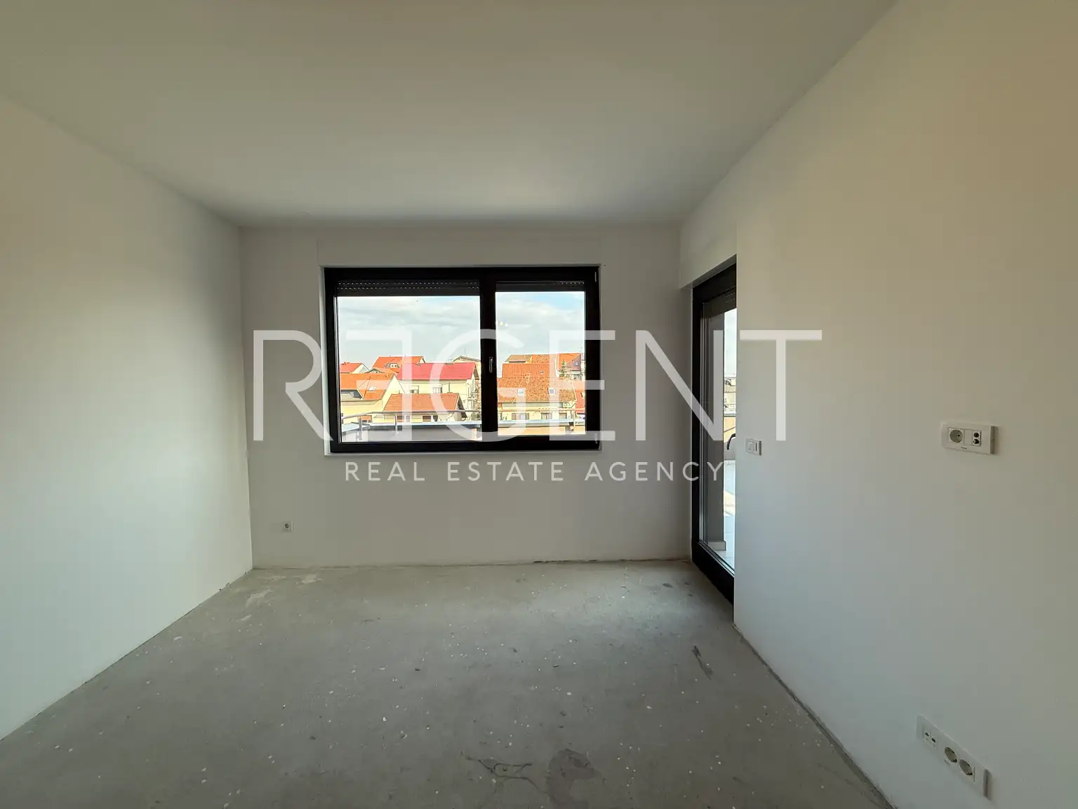 Záhreb, Laščina - penthouse v novostavbe s priestrannou terasou