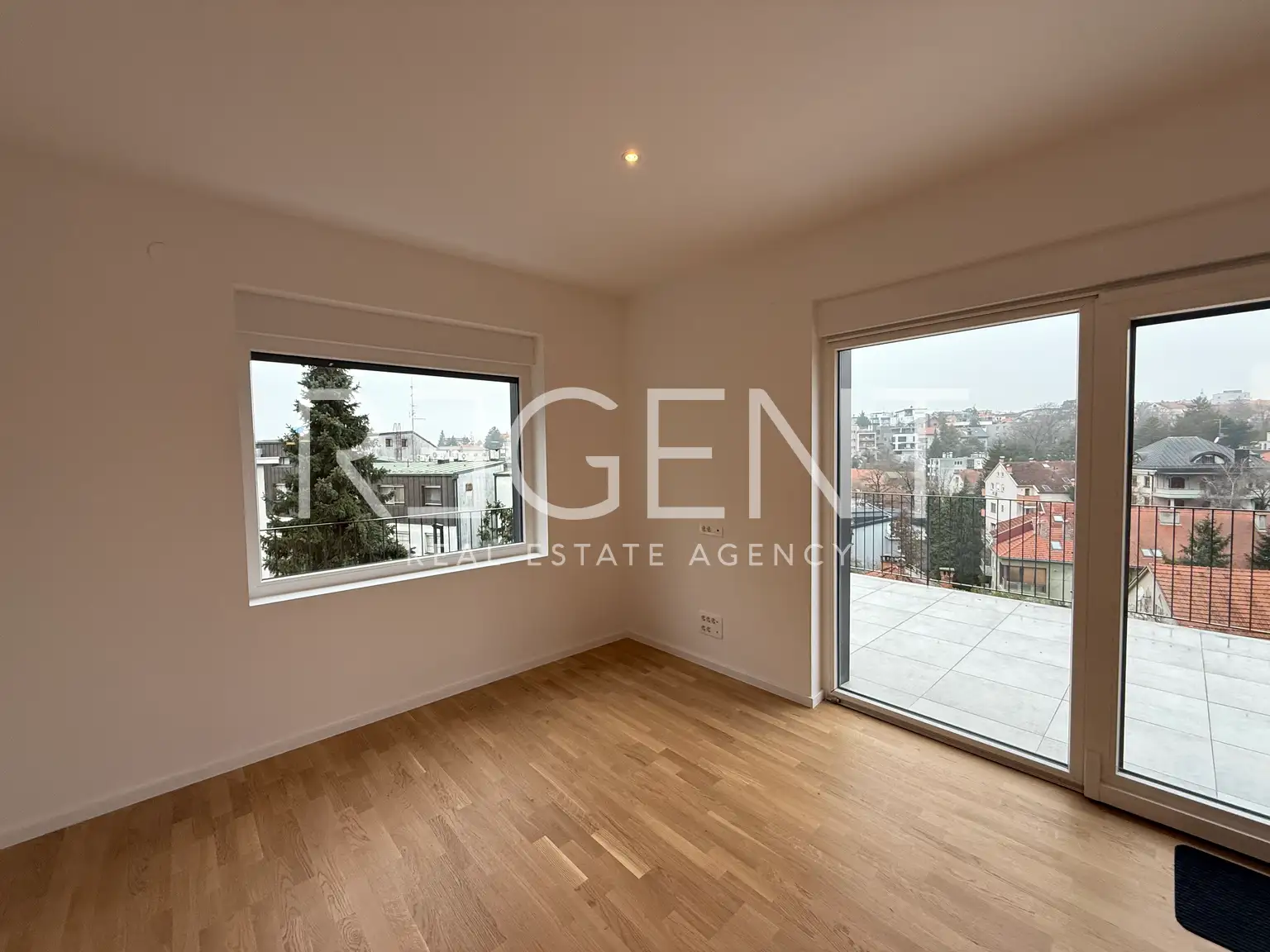 Zagreb, Srebrnjak - moderan trosoban stan u novogradnji