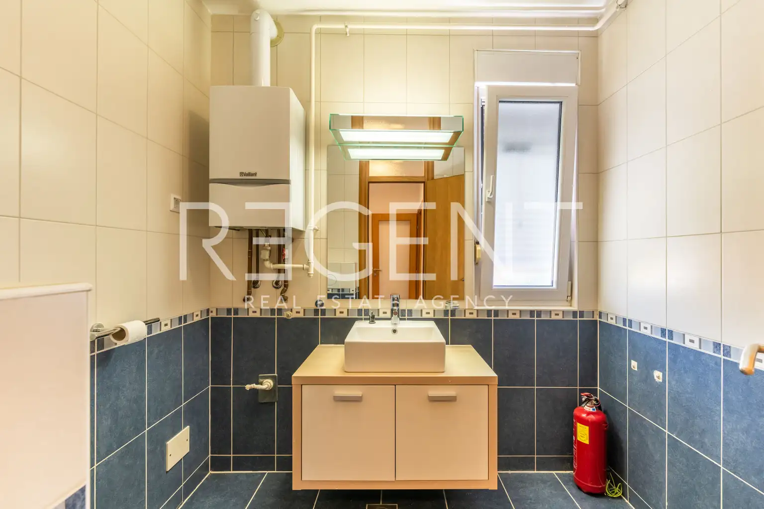 Zagreb, Remete – Trosoban stan 82 m² s loggiom