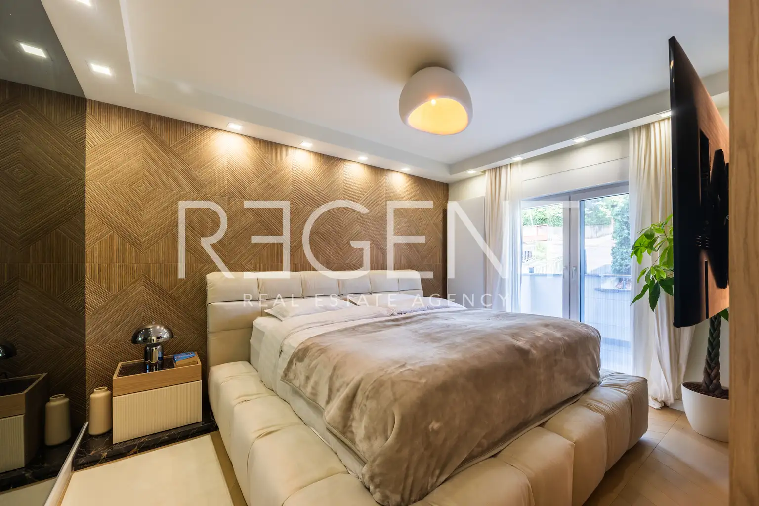 Zagreb, Šestine - Stan 125 m², renoviran, vrt, parking