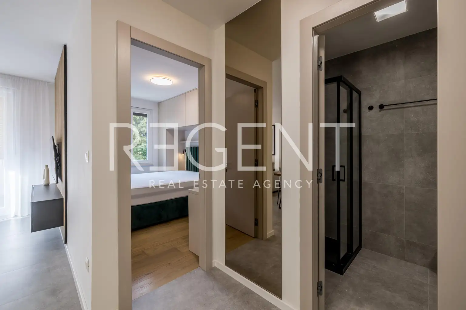 Split, Pazigrad - Jednosoban stan sa loggiom i garažom