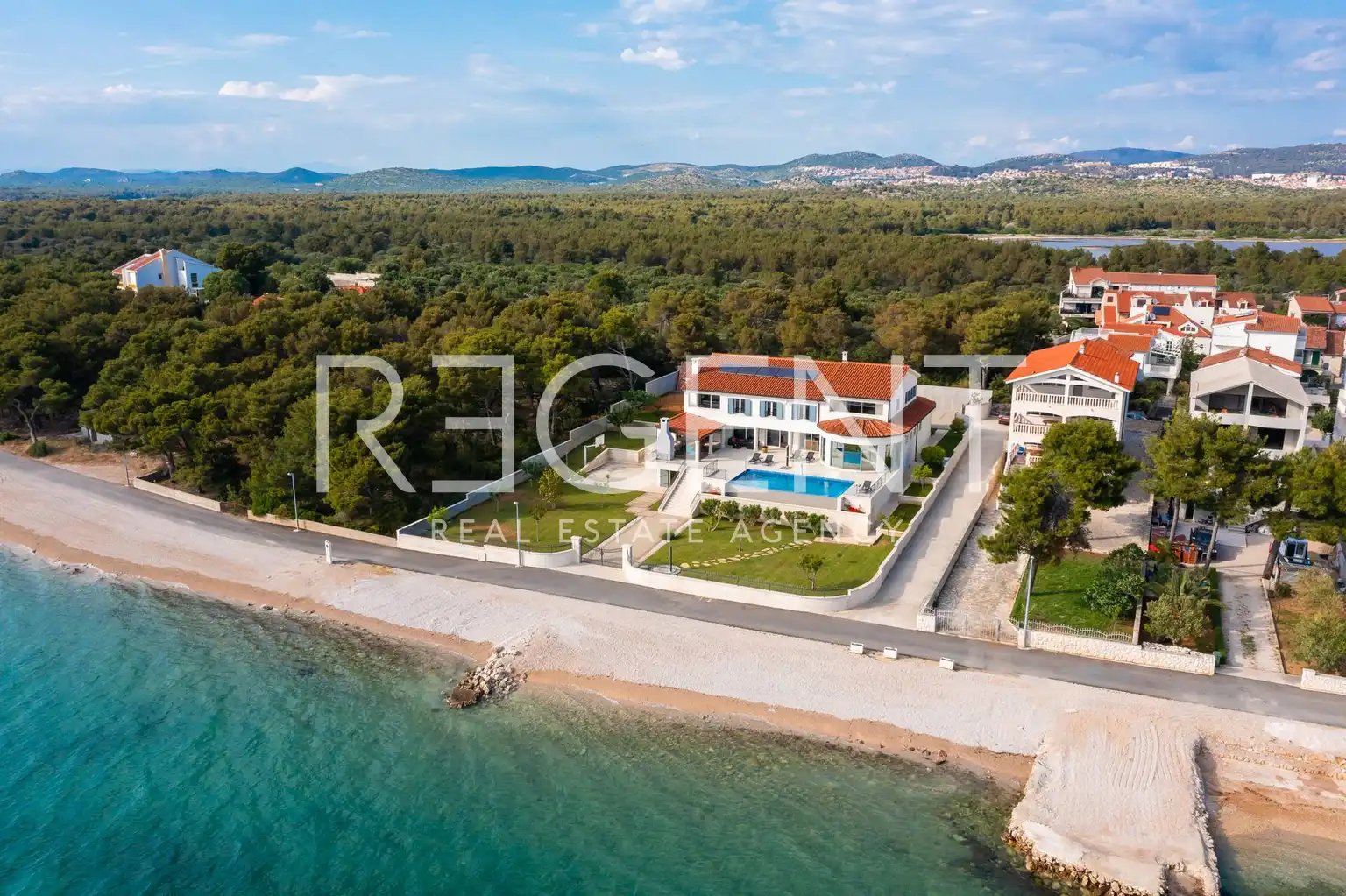 Šibenik - Wunderschöne Luxusvilla am Meer 1000 m2