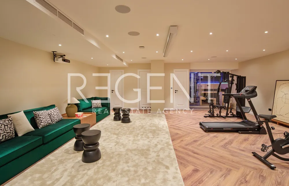 Trogir - Moderna vila s pogledom na morje 341 m2