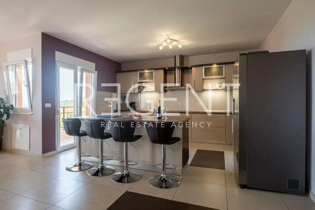 Split, Solin - Moderna kuća s panoramskim pogledom 585 m2