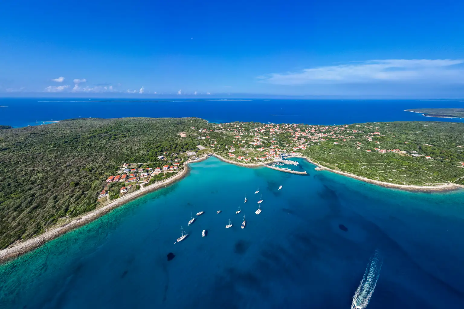 Vodič kroz turističke zone u Hrvatskoj: Što oznake T1, T2 i T3 znače za vašu investiciju?