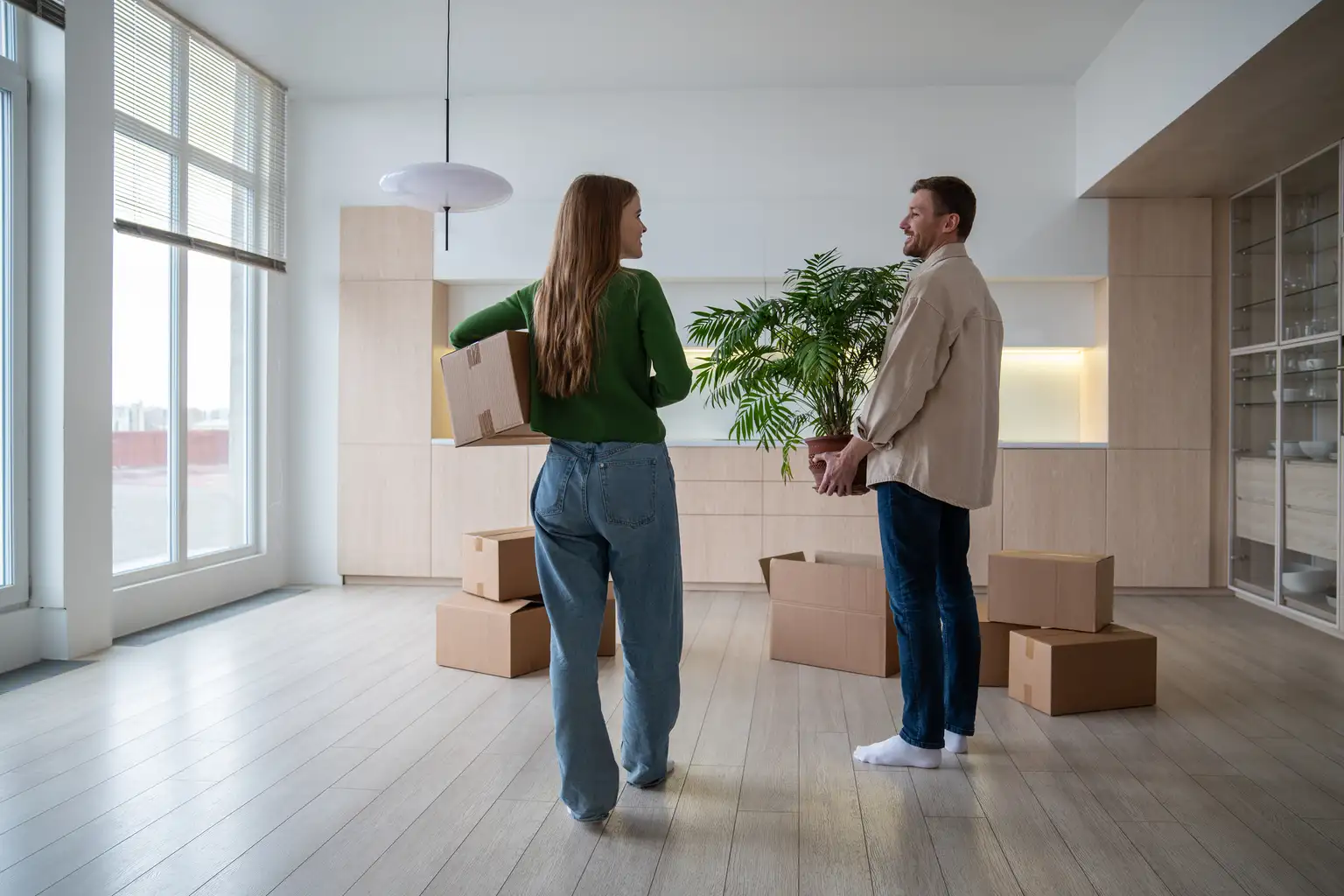 How to properly draft a lease agreement for an apartment?