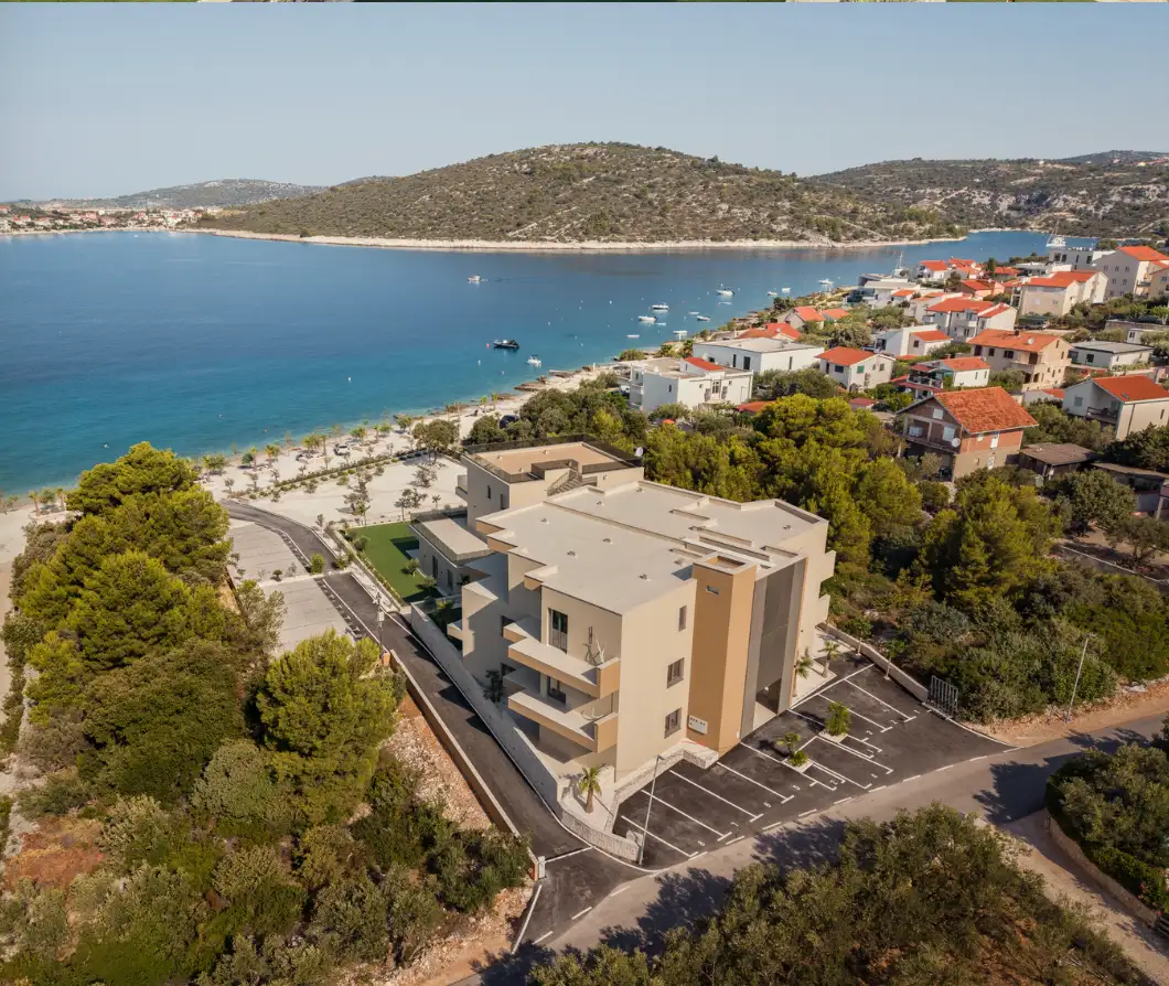 Trogir, Sevid - nowa inwestycja, 17 mieszkań, 75 m od morza, widok na morze