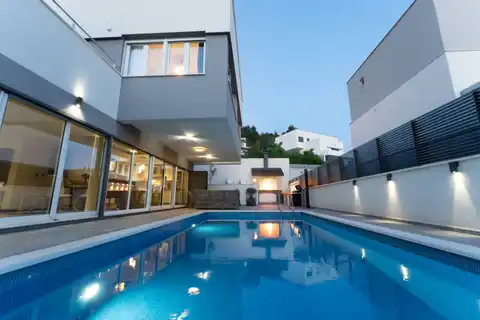 Split, Podstrana - Luxusná vila s výhľadom na more