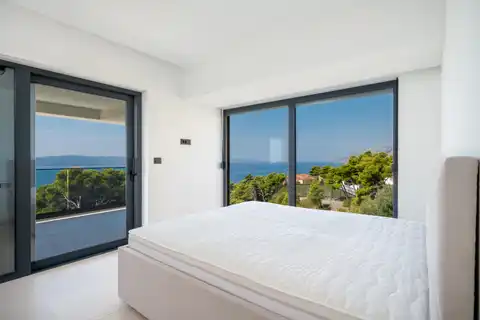 Makarska, Brela - Luksuzna vila s panoramskim pogledom na more 317 m2