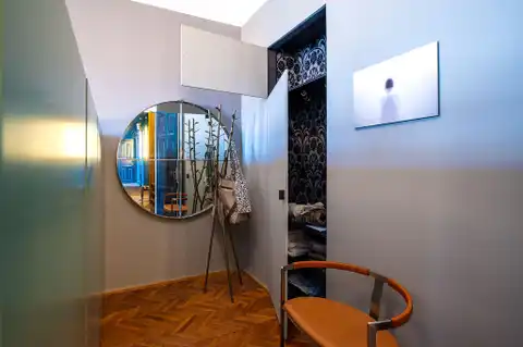 Zagreb, Masarykova – Artistic duplex with 6-meter ceilings
