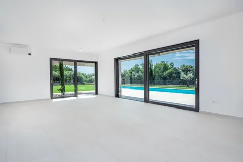 Istrie, Labinci - Luxusní vila s bazénem 303,34 m2