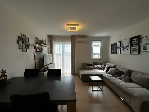 Kila, Split- Dvosoban stan 51 m2 s balkonom