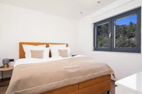 Трогир, Слатине - Двухкомнатная квартира с террасами и видом на море