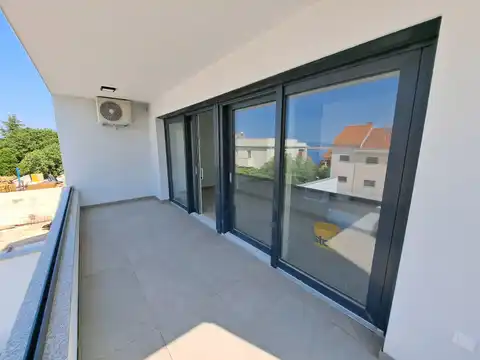 Crikvenica, Dramalj - Modern four-bedroom apartment with a pool, new construction