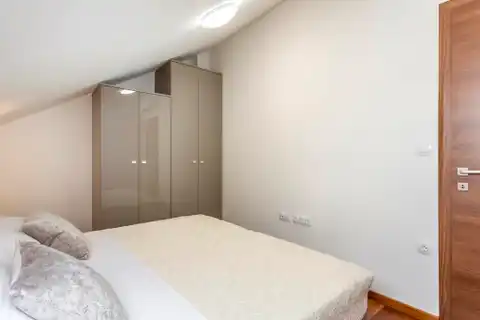 Podstrana - Three-room apartment with a terrace