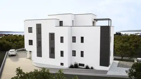 Kaštela, Kaštel Sućurac - Trosoban stan s natkrivenom terasom