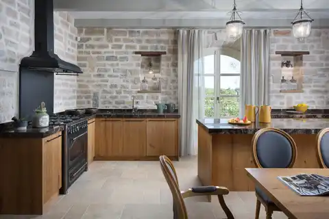 Istria, Poreč - Luxurious authentic villa in a prime location