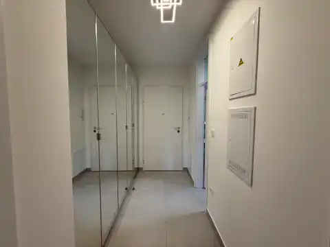 Záhreb, Borongaj - dvojizbový byt s terasou a výhľadom na zeleň.