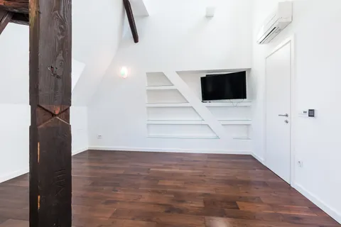 Zagreb, Centar – Luksuzan dvoetažni stan na Tomislavom trgu, 181 m²