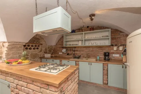 Crikvenica - Bajkovita kamena vila 200 m2