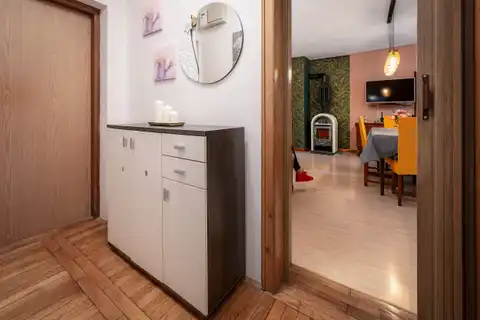 Kuća 340 m², Črnomerec — 2 stambene jedinice i poslovni prostor
