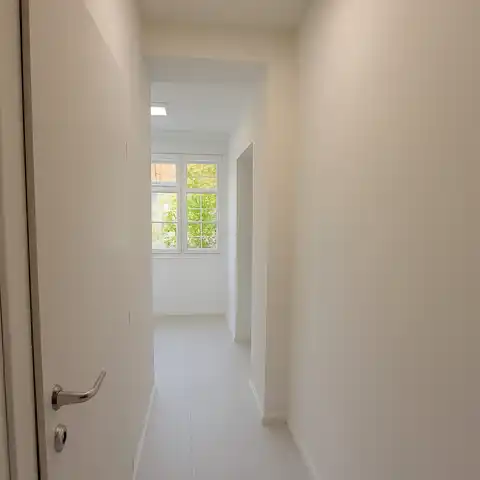 Загреб, Центр - Обновленная трехкомнатная квартира в самом центре города