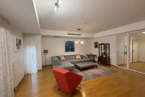 Zagreb, Centar – trosoban stan na izvrsnoj lokaciji za najam