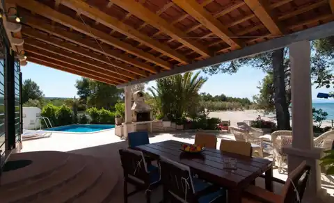 Brač, Mirca - Vila z bazenom ob morju 330m2