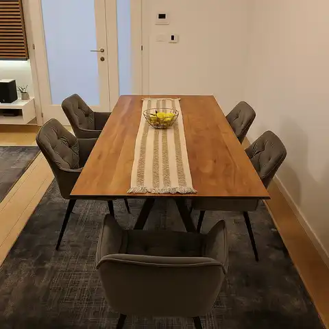 Zagabria, Črnomerec - Confortevole appartamento con quattro camere e balcone
